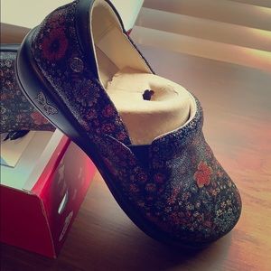 Algeria Keli Pro Midnight Garden